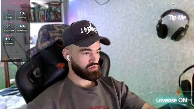 _Serious_Man Chat XXX live
