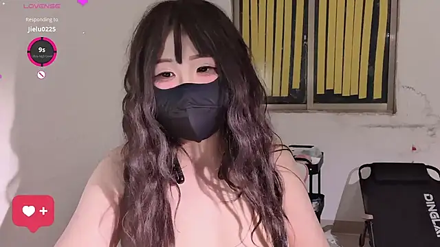 Vesper-333 Live XXX-chat