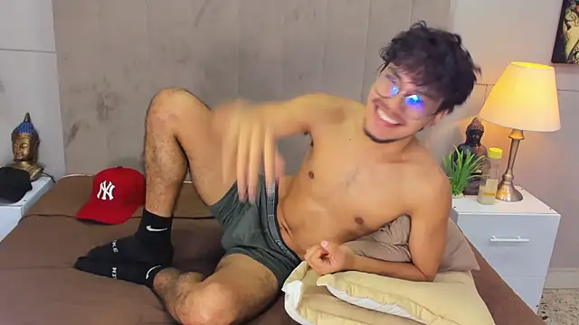 Chat XXX Live kai_storn