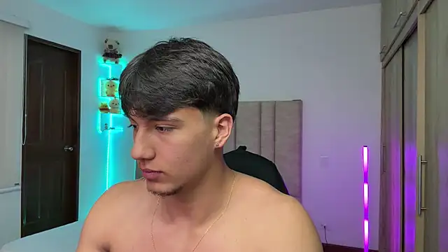 CHRIS_MORGAN1 现场XXX聊天