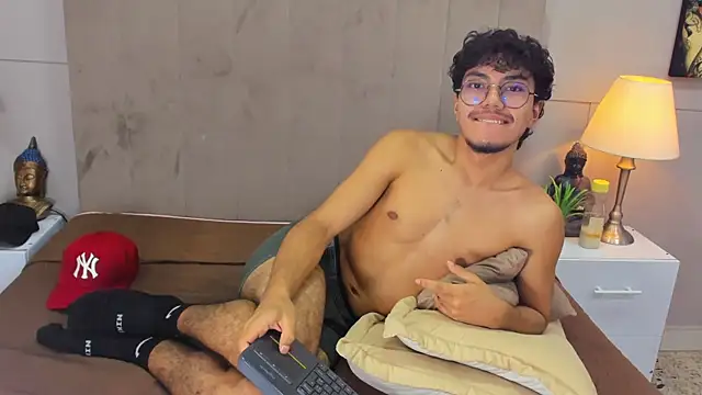 kai_storn Chat XXX in diretta