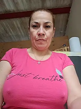 Zaralu_ Chat XXX in diretta