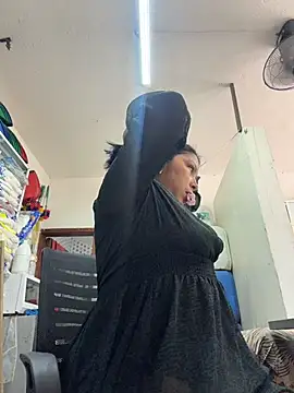 ISABELLA__LUNAのライブXXXチャット