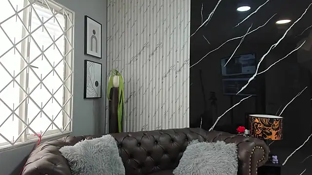 دردشة OliviaWilliamm الجنسية المباشرة