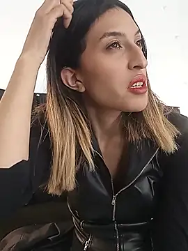 FULL_TENTATION_ – Naživo XXX chat