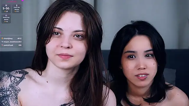 ReynaGrinvalsky's Live XXX Chat