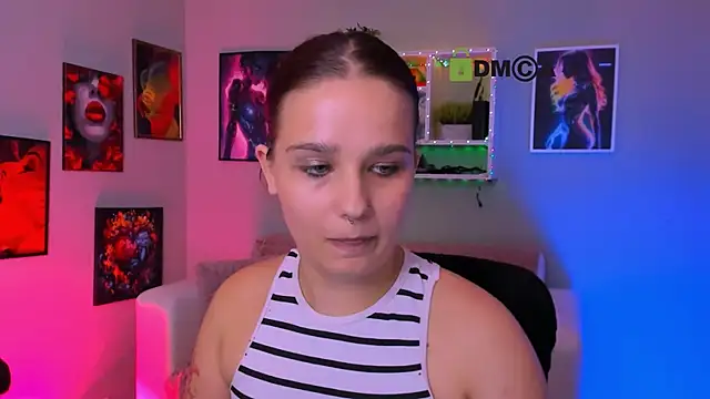 juliet_roseee's Live XXX Chat