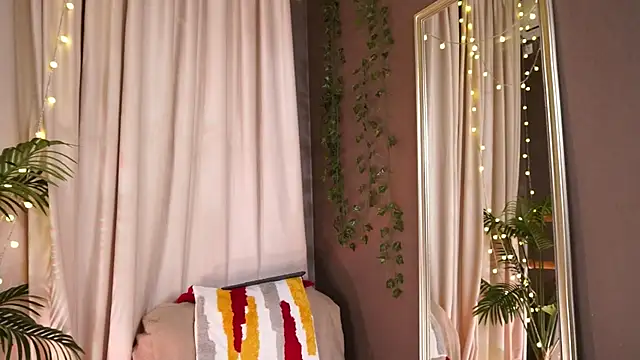 Sense_Of_Rosemary's Live XXX Chat