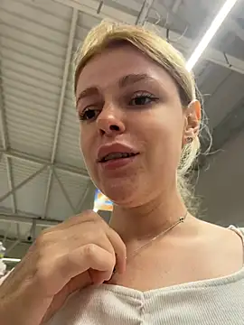 HarrietDart Live XXX-Chat