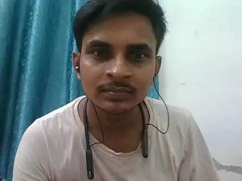 Sumit_LkO Adlı Modelin Canlı XXX Sohbeti
