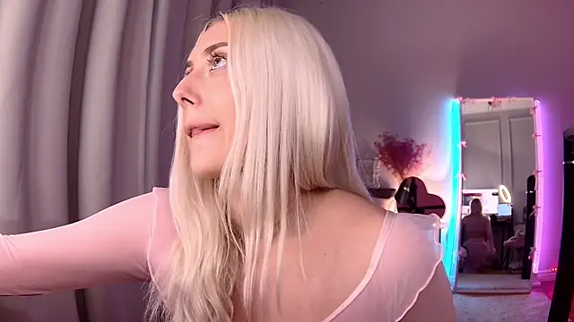 XXX chat uživo modela LoryWood