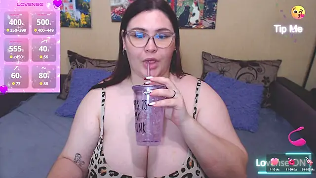 JuliaKeln Chat XXX in diretta