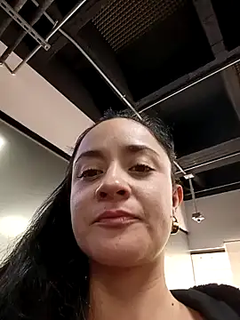 paoluna91のライブXXXチャット