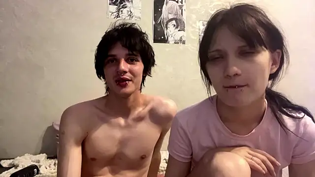 altycouple Chat XXX live