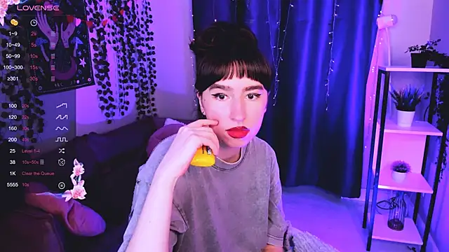 Lily_xBabe Obrolan Langsung XXX