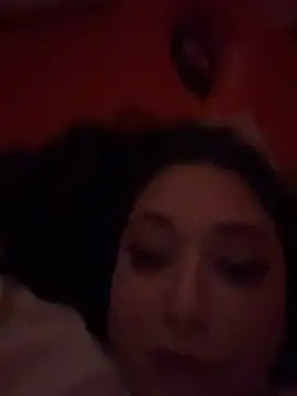 ICEDGLOSS Live XXX-chat