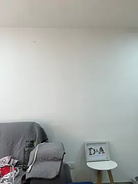 BrendaCrean Adlı Modelin Canlı XXX Sohbeti