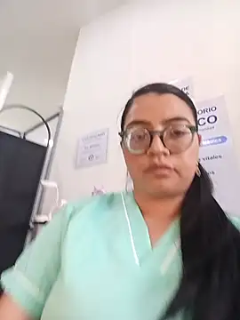 SOFI__10 – Naživo XXX chat
