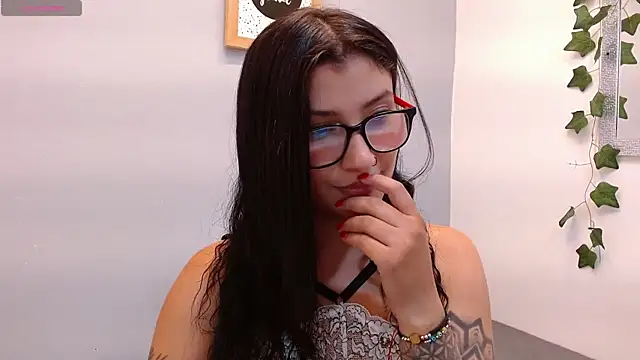 louis_k's Live XXX Chat
