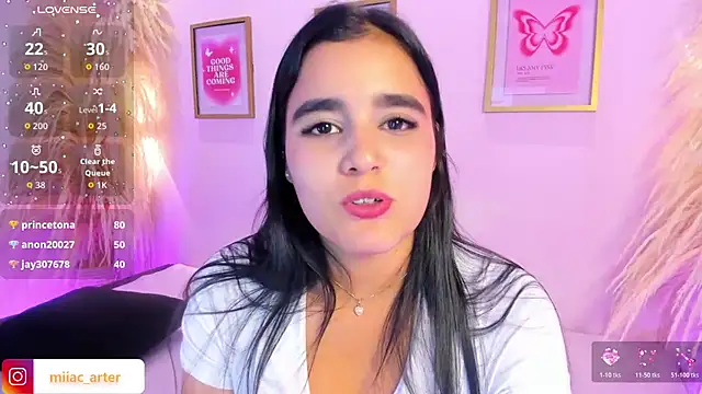 Živý XXX chat MiaaCarter_