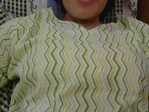 Zoya_Shrma ওয়েবক্যাম শো