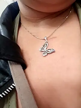 SARA_21- XXX чат на живо
