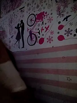 XXX chat uživo modela Yee_Yee1