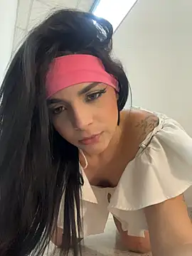 ArieliciousXXX Chat XXX in diretta