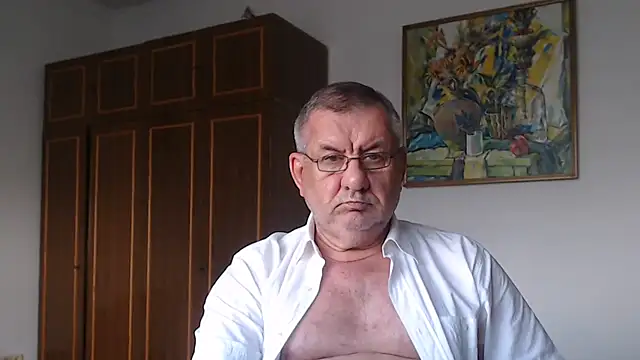 Show modela machomale3 na web-kameri
