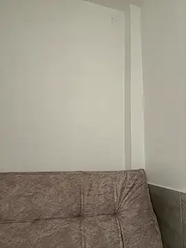 Megan_Ivy Adlı Modelin Canlı XXX Sohbeti
