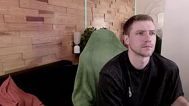 EthanPinkman Chat XXX in diretta