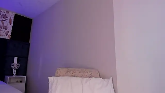ValeriaOrtega's Live XXX Chat