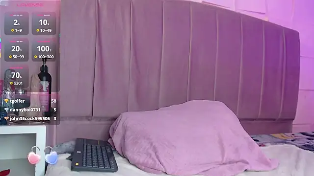 XXX chat uživo modela engel_devil