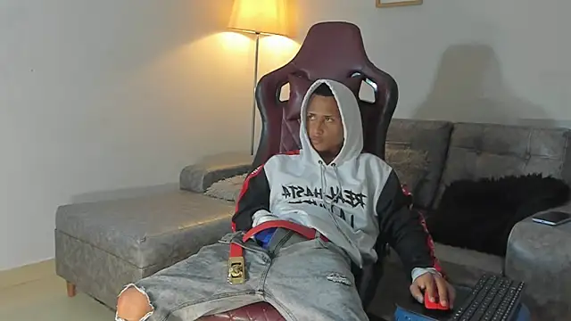 supreme_badboy2 webcam show