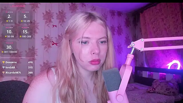 Cutie_Bambi Live XXX-Chat