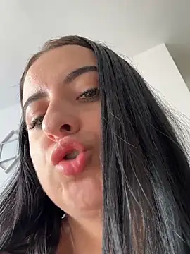 Онлайн чат XXX brenda_tilly