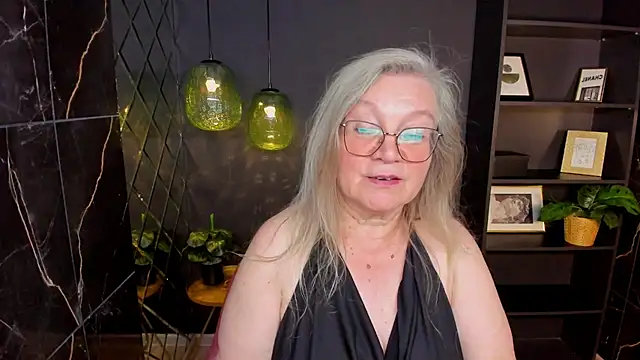 XXX chat uživo modela NataliMellow