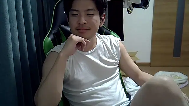 aokunvvv Show Webcam