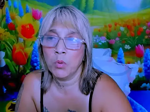 Živý XXX chat indianroxy