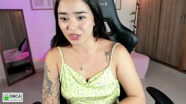 Veronica_isaza__ 现场XXX聊天