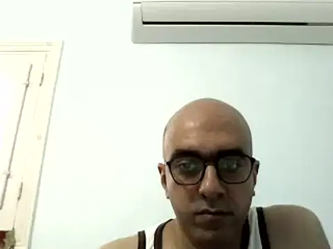 AAYAADX 在線直播表演