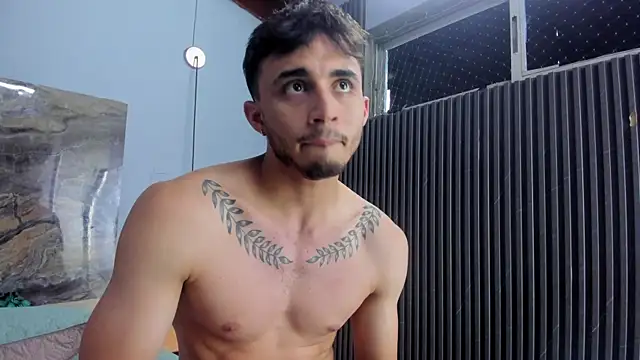 James-06 লাইভ XXX চ্যাট