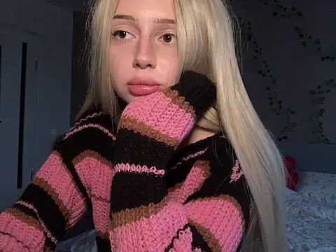 Chat +18 de LovelyRachel__ ao vivo