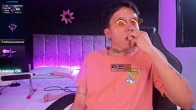 צ'אט XXX בשידור חי של SamBlaze_