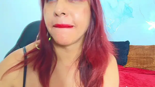 Chat XXX en directo de Anabella_Thompson