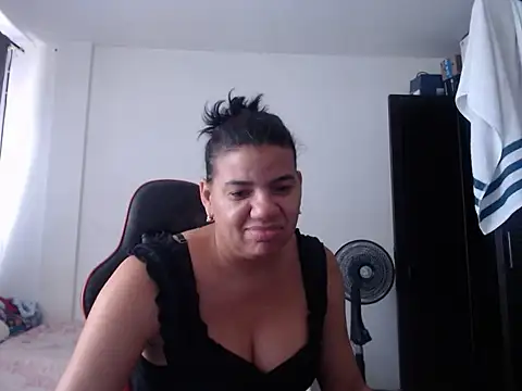 Chat XXX en directo de Adriana_0312
