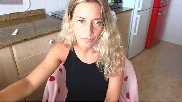 Lunamix's Live XXX Chat