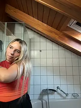 Naomi-Klein Live XXX-chat