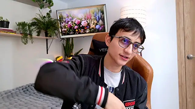 Sr_evann ওয়েবক্যাম শো