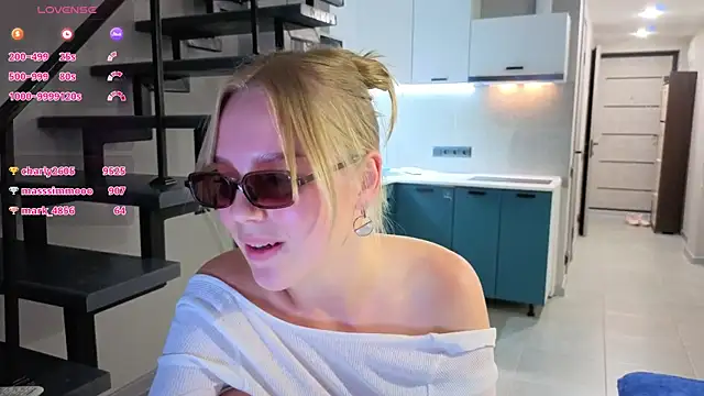 LittleForestELF2's Live XXX Chat
